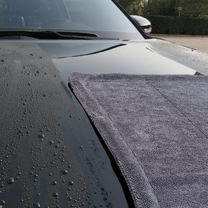 Serviette de séchage automobile en microfibre double torsion sans bords, 60*90 cm, 1200 GSM, qualité supérieure, sans traces, rayures ou marques d'eau - Product Image 3