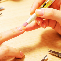 Stylo applicateur d'huile pour cuticules parfumée aux fruits, anti-dessèchement et anti-fissures, huile nutritive pour cuticules, emballage OEM, outil de soin des ongles, directement de l'usine