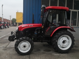 YTO 50HP 4WD Landwirtschaft traktor YTO EMF504 Landwirtschaft licher Traktor mit Scheiben pflug traktor
