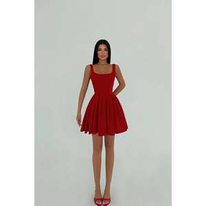 Robe de cocktail mini rouge Yolian - Product Image 4