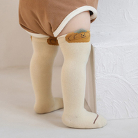 Lot de 3 paires de chaussettes montantes pour nouveau-né, printemps-automne, à bord souple, sans couture, en coton doux, chaussettes cuissardes pour bébé