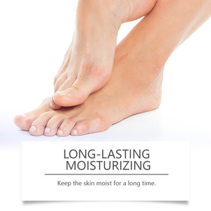 Crema Exfoliante <span class=keywords><strong>para</strong></span> Pies con 2% de Ácido Salicílico, 40% de Urea Mineral, <span class=keywords><strong>Aloe</strong></span> <span class=keywords><strong>Vera</strong></span> Orgánico, Vegano, Aroma a Fresa, <span class=keywords><strong>para</strong></span> <span class=keywords><strong>Talones</strong></span> <span class=keywords><strong>Agrietados</strong></span> - Product Image 5