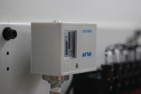 Presse à tourelle CNC servo-électrique complète pour le poinçonnage de tôles, le formage de persiennes pour la fabrication d'armoires et de châssis