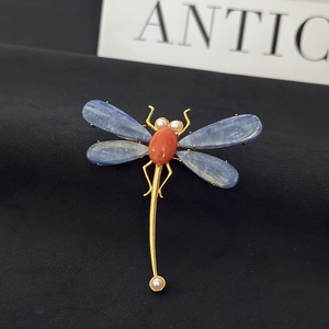 Broche de Libélula de Cianita Natural Hecho a Mano de Lujo, Chapado en Oro y Cobre, con Incrustaciones de Turquesa, Mármol Rojo y Jade, Joyería Fina con Perlas - Product Image 2