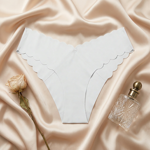 Culottes Femme Sans Couture Invisibles à Bord Ondulé, Taille Basse Unie, Respirantes pour le Quotidien et le Yoga – Vente en Gros - Product Image 2