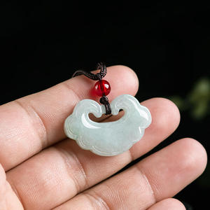 Pendentif en jadéite naturelle Ruyi, jade blanc, design original, style chinois classique, cadeau UNISEXE avec certificat d'évaluation HJ100 - Product Image 4