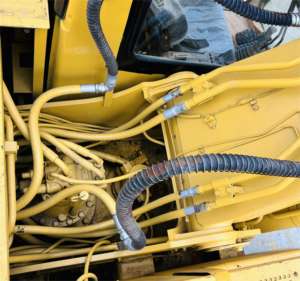 Excavadora usada Cat 320bl La mejor excavadora de segunda mano Caterpillar 320 320d 320b a la venta en Shanghai - Product Image 4