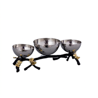 Multifunctionele schuifbare salontafel met decoratief dienblad voor bruiloften, Diwali, snacks, gedroogd fruit, chips, chocolaatjes en warme gerechten.