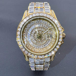 Montre-bracelet automatique de luxe pour homme en acier inoxydable doré, étanche, avec date et cristaux, entièrement sertie de diamants carrés – Vente en gros - Product Image 1