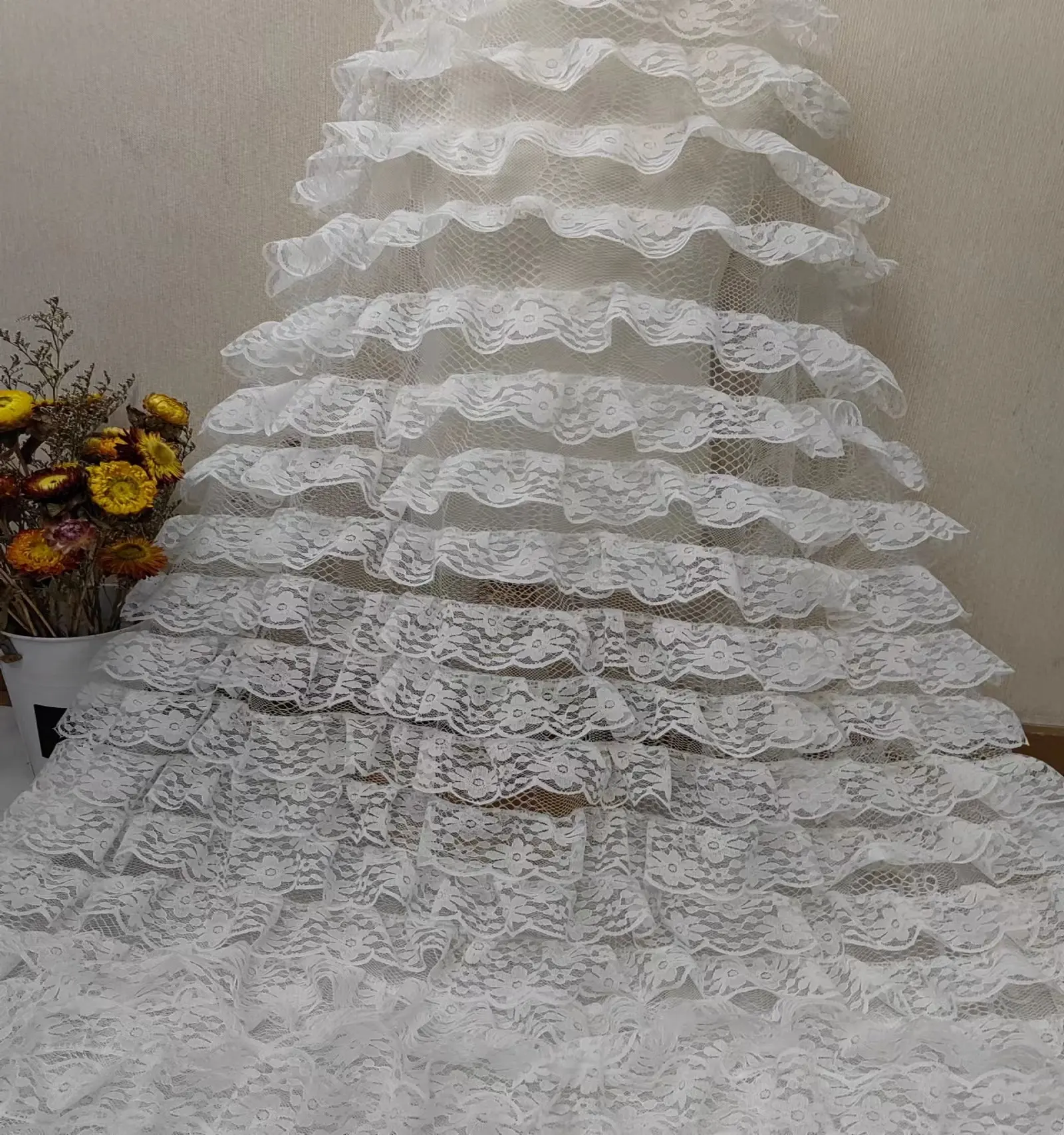 Kunden spezifische Blume bestickte Hochzeit Französisch 3D Blume Schöne Tüll Spitze Stoff für Abendkleid