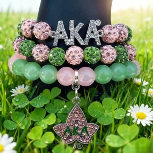 <span class=keywords><strong>Bracelet</strong></span> de sororité AKA personnalisé, bijoux avec lettres grecques, cadeau pour sœurs, <span class=keywords><strong>bracelet</strong></span> perlé, charme en cristal rose et <span class=keywords><strong>vert</strong></span>, cadeaux de sororité - Product Image 4