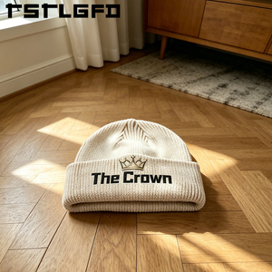 Gorro de Invierno Personalizado con Logotipo Bordado Plano, Gorro de Punto Acanalado al por Mayor con Tela Suave y Borde Reforzado, Fabricante de Gorros - Product Image 5