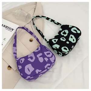 I-0297 High-capacity Fashion Shoulder Bag Korean Street Trend <b>Purses</b> Handbag Candy <b>Zip</b> Women Spring Autumn Handbags - Product Image 2