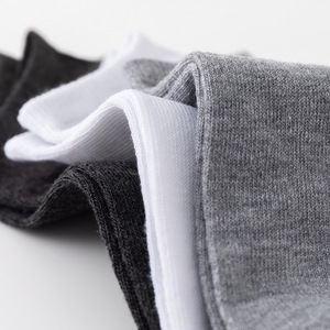 Chaussettes bateau pour hommes, couleur unie, noir, blanc, gris, gris foncé, bleu marine, polyester, coton, absorbant la transpiration, chaussettes décontractées - Product Image 2