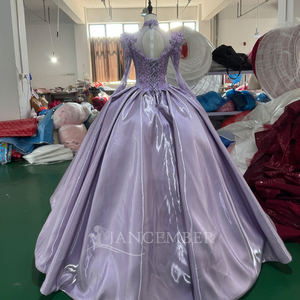 Vestido de Gala Lavanda Exquisito Mc041, Vestido de Quinceañera con Apliques de Encaje Floral y Cuentas, Satén Brillante, Jancember - Product Image 3
