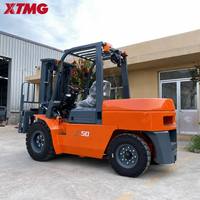 Montacargas Diésel XTMG Resistente de 5 Toneladas (5000 kg) con Gran Distancia al Suelo para Uso en Obras de Construcción en Exteriores