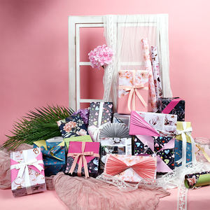 Factory Wholesale Birthday Volantine's Day Double-sided Luxury <b>Paper</b> <b>Roll</b> 43cm X 3m <b>Wrapping</b> <b>Paper</b> for Packaging - Product Image 2