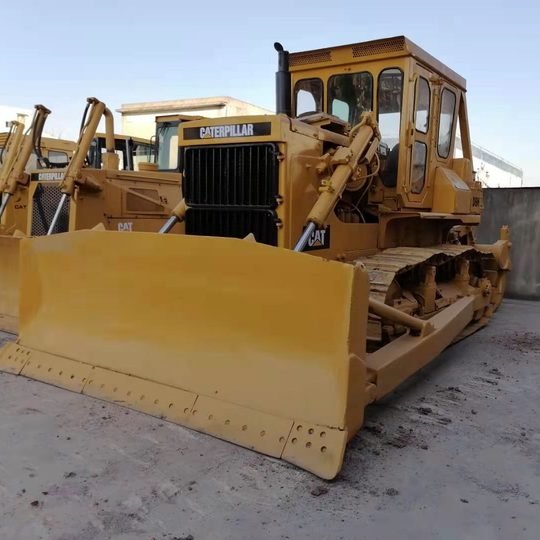 Bonne Performance Utilisé Chat Bulldozer D8H/Made in Japan Utilisé CHAT D8 D8R D8K D8N Bulldozer, Pas Cher Matériel Tp CHAT pour Offre Spéciale