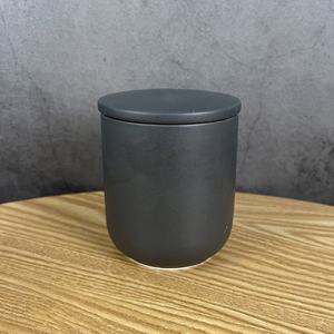 ภาชนะเปล่าสำหรับใส่เทียน ทำจากเซรามิกเนื้อสโตนแวร์ ผิวด้าน รูปทรงกระบอก งานแฮนด์เมด สำหรับตกแต่งบ้าน ใช้สำหรับทำเทียน  พร้อมฝาปิด - Product Image 5
