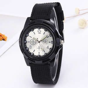 Reloj con correa de lona, moderno y a la moda para hombres amantes de las actividades al aire libre, reloj deportivo de lona. - Product Image 4