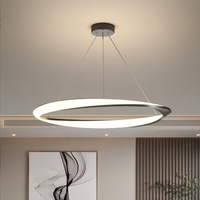 Luminaire suspendu réglable en hauteur, design moderne, anneau LED pour plafond, idéal pour la maison, le bureau ou les projets d'installation.