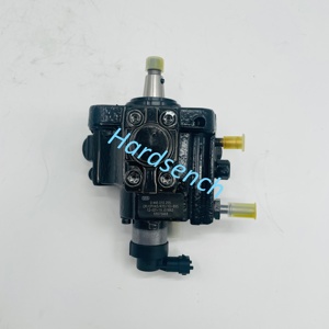 <span class=keywords><strong>Pompe</strong></span> à carburant haute pression CP1 0445010255 pour <span class=keywords><strong>OPEL</strong></span> <span class=keywords><strong>Astra</strong></span> 2.0 CDTI Sports Tourer 55575968 <span class=keywords><strong>Pompe</strong></span> d'<span class=keywords><strong>injection</strong></span> diesel - Product Image 1