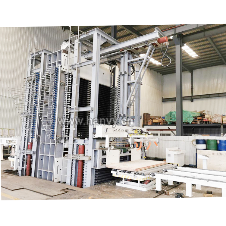 30-слойный 40-слойный автоматический горячий пресс для фанеры с автоматическим погрузчиком и штабелеукладчиком