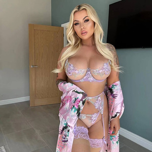 2024 nouveau haut de gamme dames mode <span class=keywords><strong>Lingerie</strong></span> <span class=keywords><strong>Sexy</strong></span> couleur blocage voir à travers soutien-gorge sous-vêtements jarretelles 3 pièces violet femmes <span class=keywords><strong>Lingerie</strong></span> - Product Image 1