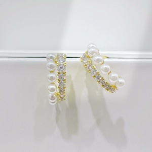 wholesale plata 925 sterling <b>silver</b> 18K Gold Plated <b>Huggie</b> Earring Romantic teacher handmade wedding Freshwater Pearl earrings - Product Image 3