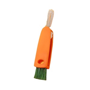 Cepillo de limpieza multifuncional de nailon Carrot Cup Brush para limpiar tapas y ranuras de biberones y termos - Product Image 5