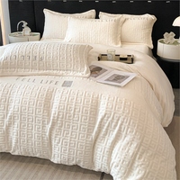 Parure de lit Sunny Textile 2025 en velours de lait mat, ensemble quatre pièces, housse de couette épaisse et chaude, motif sculpté