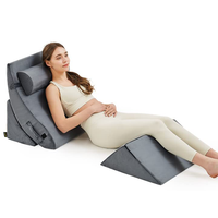 Werkseitige Lieferung 4 PCS Filler Mehrzweck-Bettlücken-Kopfteil Dreieckiges Memory Foam-Bettkeil kissen