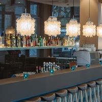 Nanchi lustre en coquille de cristal fait à la main éclairage artisanal en métal de luxe pour hall d'hôtel et décor à la maison haut de gamme