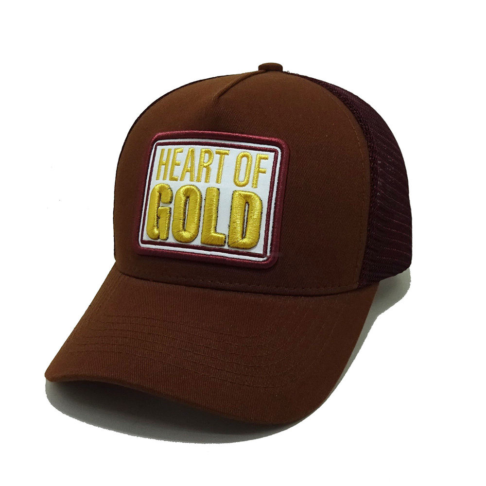 สีน้ำตาล