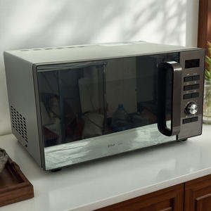Four à <span class=keywords><strong>micro</strong></span>-<span class=keywords><strong>ondes</strong></span> multifonction standard France, Italie 30L 900W en acier inoxydable, sur pied, pour la cuisine domestique - Product Image 3