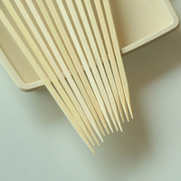 Brochettes en bambou 100% biodégradables, brochettes en bambou jetables pour grillades, vente chaude, taille de 70 mm à 200 mm