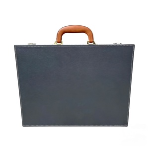 โรงงาน XF ลดราคา MOQ ต่ำ กล่องของขวัญหนังสั่งทำขนาดพิเศษราคาถูกพร้อมหูหิ้วสำหรับชุดผลิตภัณฑ์ฮาร์ดแวร์ - Product Image 1