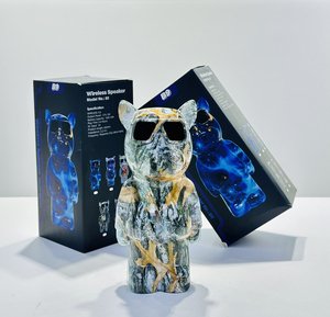 Enceinte sans fil Bluetooth pour <span class=keywords><strong>chien</strong></span> en plastique B9 avec impression de graffiti stylé décoratif pour la maison vente en gros - Product Image 2