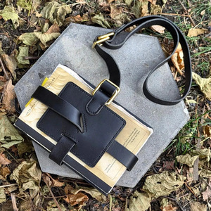 Bolso de hombro transfronterizo de cuero PU con correa para libros, funda para libros, correa ajustable para libros - Product Image 4
