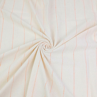 Tissu de tapis brodé en coton et polyester blanc de haute qualité, technique de tufting croisé non tissé, résistant à l'abrasion, pour textile de maison