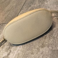 Sac à main polyvalent en cuir de vachette pleine fleur, nouvelle collection printemps-été 2025, en cuir véritable, tendance, simple, avec fermeture à loquet et couleurs contrastées