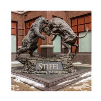 屋外装飾大型鋳造真鍮雄牛とクマの戦いの彫刻販売