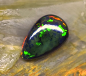 Ópalo Natural de Alta Calidad de 6.3 CT, Corte Ovalado, Cabujón, Gema Suelta de 18.4*11.9*6 mm, Procedente de Rajasthan, para la Elaboración de Joyas - Product Image 6