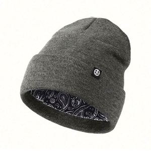Gorro de Invierno con Forro de Satén, Bordado 3D con Logotipo Personalizado, Color Sólido, 100% Poliéster, Unisex, para Playa y Negocios - Product Image 4