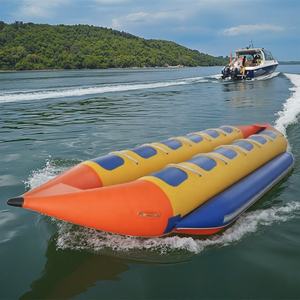 Venta <span class=keywords><strong>al</strong></span> por mayor de fábrica: Bote inflable tipo banana marina de PVC de 0.65mm de grosor para juegos acuáticos de verano, remolcable, para 5-12 <span class=keywords><strong>pasajeros</strong></span>, 1 unidad. - Product Image 1