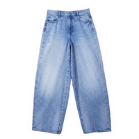 Jean décontracté pour femme, coupe ample et décontractée, jambe large, délavé clair, taille mi-haute, avec rivets, en tissu de coton recyclé BCI, 10.03 OZ