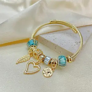 SSB054 High Quality Love Heart Leaf Dangle Charm Adjustable Gold Stainless Steel Wire Bangle Cuff Bracelet for Women