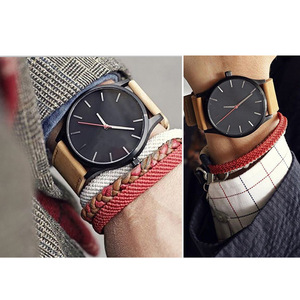 Mode hommes montres à Quartz <span class=keywords><strong>bracelet</strong></span> en <span class=keywords><strong>cuir</strong></span> Simple 44mm cadran <span class=keywords><strong>Bracelet</strong></span> 4 pièces ensemble <span class=keywords><strong>montre</strong></span> hommes accessoires achat en vrac - Product Image 4