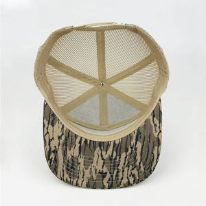 Gorra de Camionero Personalizada de 7 Paneles con Camuflaje para Hombre, Gorra Trucker con Malla Trasera y Patrón de Camuflaje para Actividades al Aire Libre - Product Image 3
