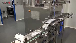 Chai thổi Fill seal máy móc <span class=keywords><strong>IV</strong></span> truyền <span class=keywords><strong>bfs</strong></span> máy với CE và ISO với CE và ISO - Product Image 2